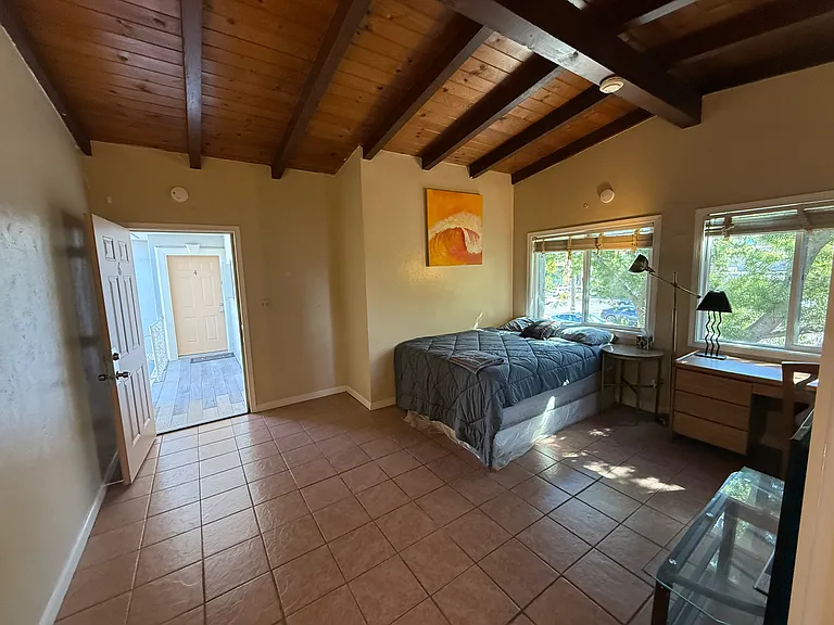 5890 Lindo Paseo #6 — Photo 29