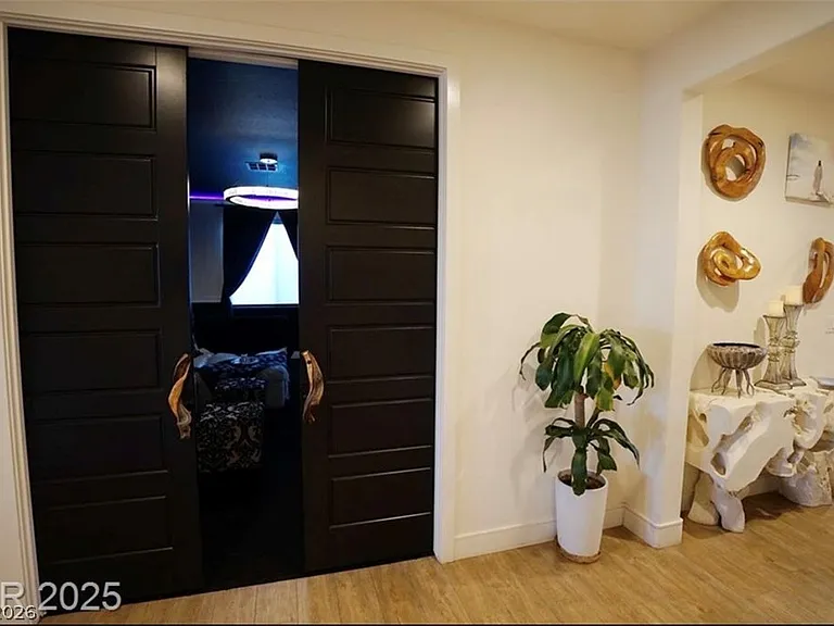 9239 Beltana Ct — Photo 14