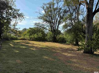 702&704 S Coleman St, Havana, IL 62644