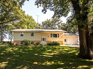6821 Maple Dr NW, Byron, MN 55920