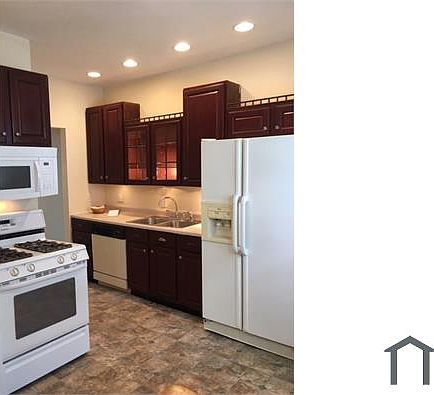 1st image of 915 8th Avenue Ct #1