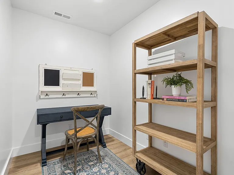 NorthWest TownHomes — Photo 14