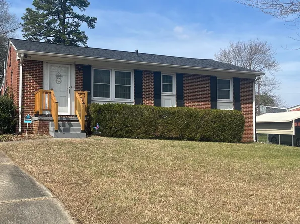 1805 Joyce St, Greensboro, NC 27405