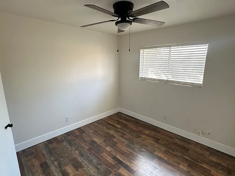 2311 E White Ave #201 — Photo 6