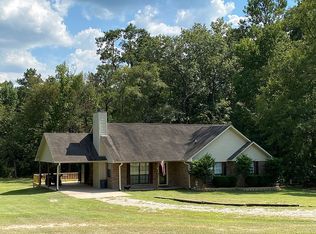 912 Hulsman Rd, Lufkin, TX 75904