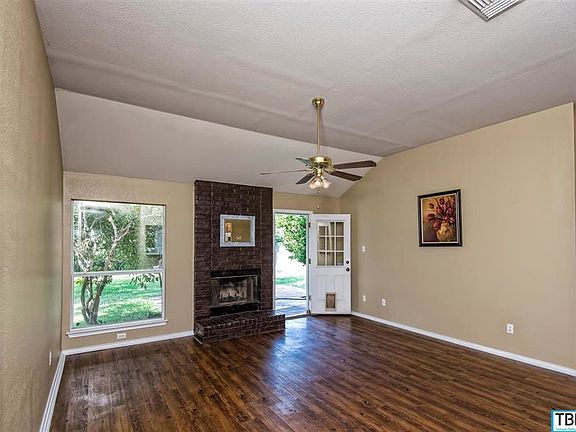 2nd image of 411 Silver Stone Dr