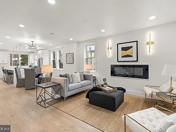 238 Longfellow St NW #1 — Photo 8