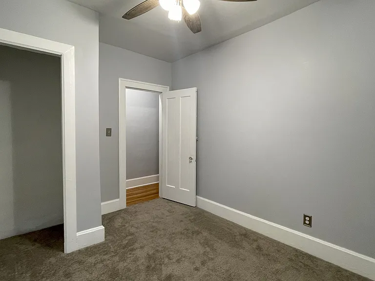 2286 Calvert St — Photo 28