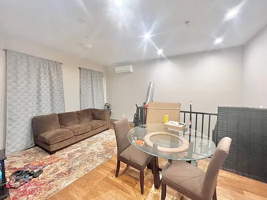 Rented by Doorway NYC, LLC | media 2