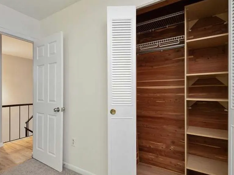 9229 Three Oaks Dr — Photo 14