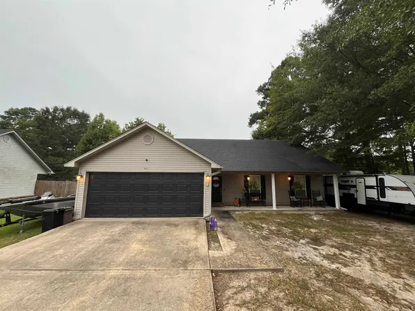 913 Kari Dr, Sheridan, AR 72150