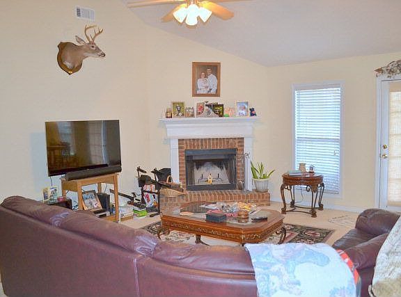 2nd image of 307 Lee Road 113