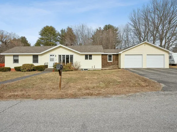 30 Republican Avenue, Oxford, ME 04270