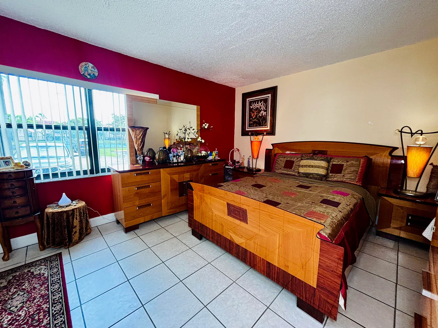 2 bed, 1.0 bath, 981 sqft, $2,400 — Photo 4