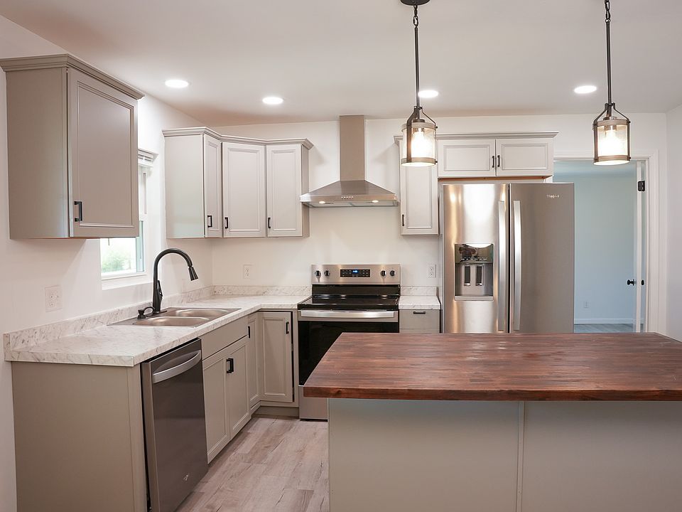 1st image of 321 Margo Ln