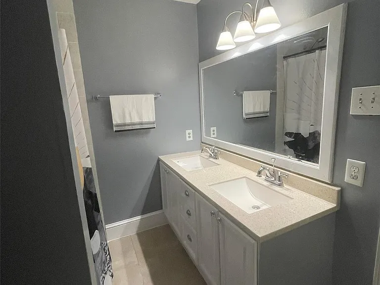 540 Carolyn Ln — Photo 14