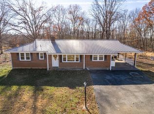 2453 Long Island Rd, Gladys, VA 24554