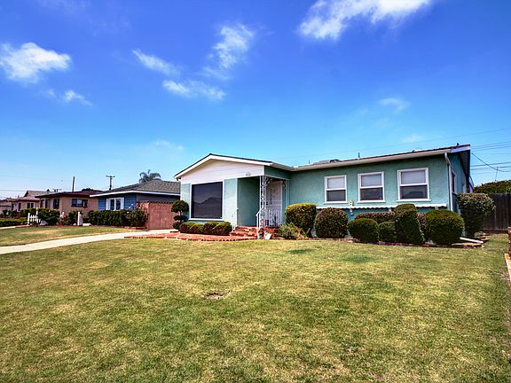 2nd image of 9665 Cloverwood St