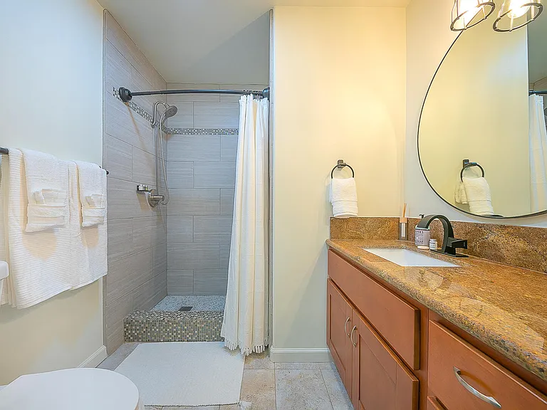 2915 Lawrence St #9 — Photo 20