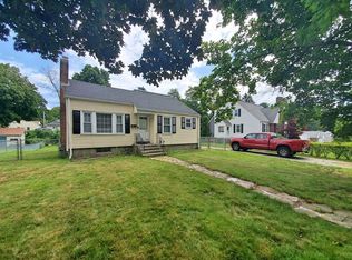 48 Hunnewell Rd, Worcester, MA 01606