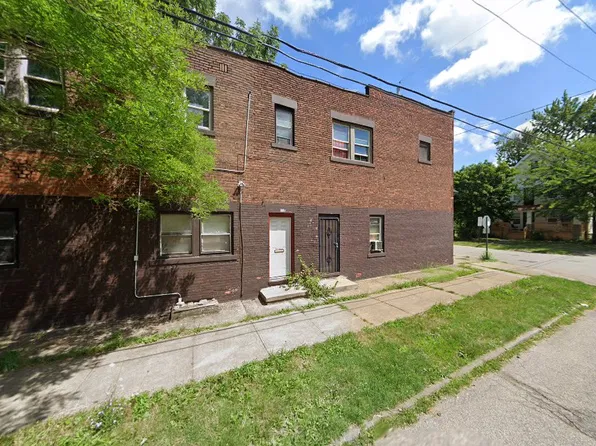 3596 E 133rd St, Cleveland, OH 44120