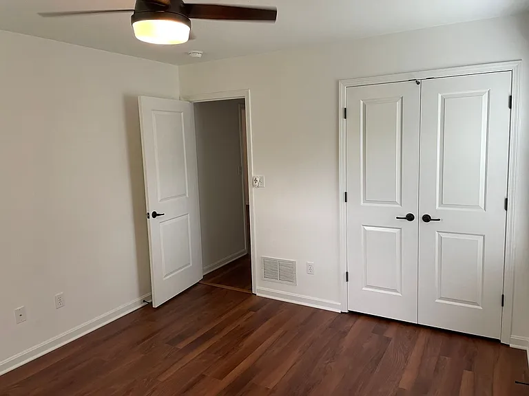 8505 Saurel Dr — Photo 14