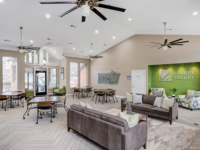 Laurel Valley Apartments — Photo 14