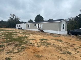 205 Plum Dr, Raeford, NC 28376