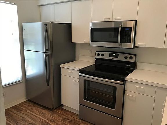 3rd image of 11010 Conch Ct