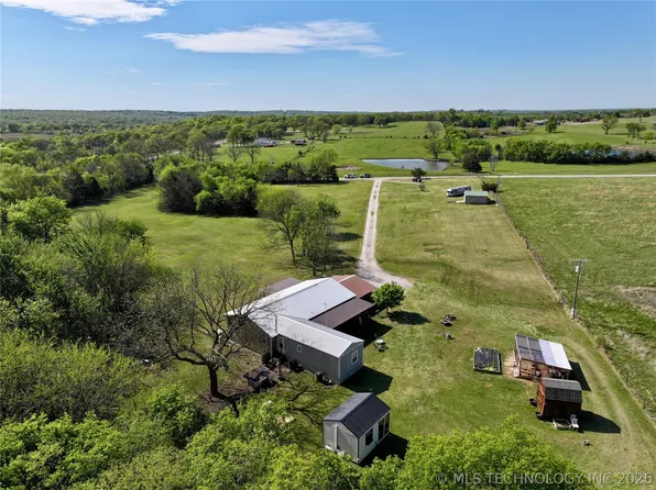 4124 Fairview Rd, Davis, OK 73030