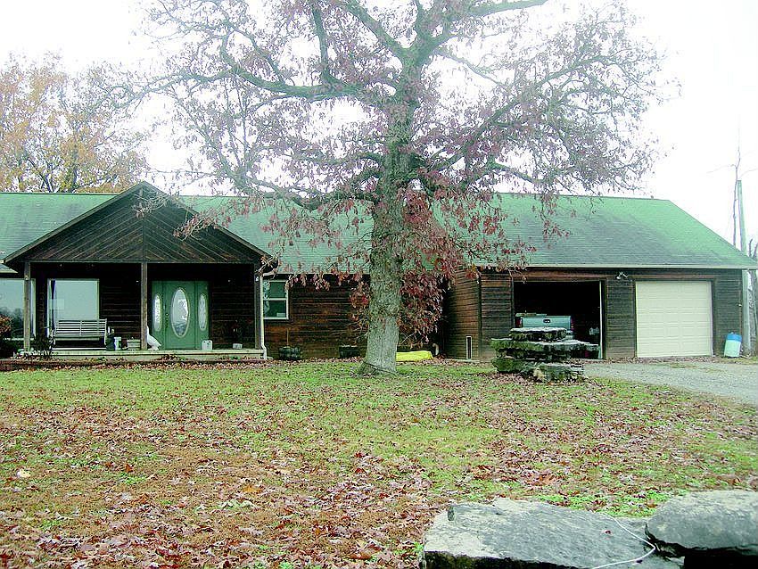 2nd image of 499 Red Bird Ln