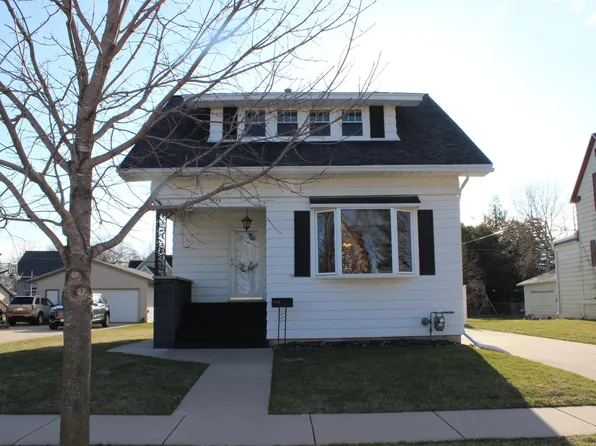 910 Michigan Ave, Fond Du Lac, WI 54937