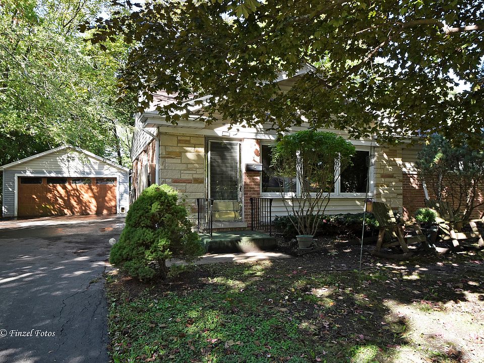 1st image of 276 N Ashland Ave