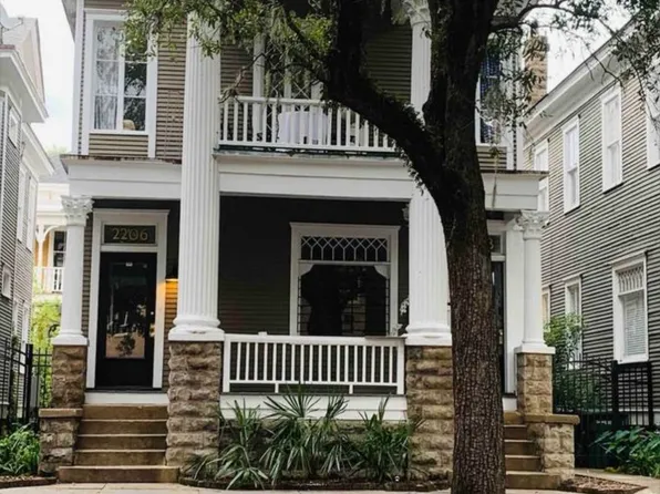 2206 Bull St, Savannah, GA 31401