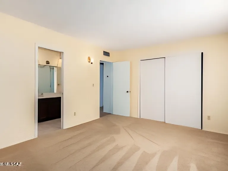 8342 E Cypress Point Ln — Photo 4