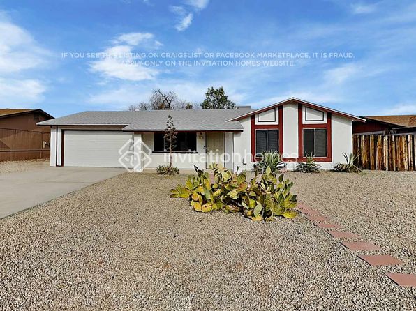 8638 W Lawrence Ln