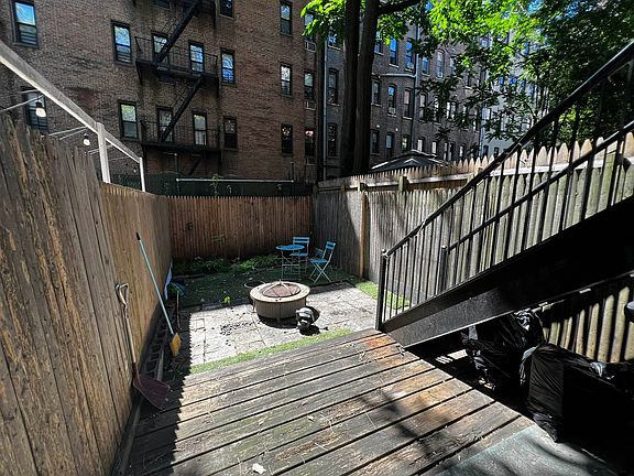 2nd image of 328 E 94th St #2E