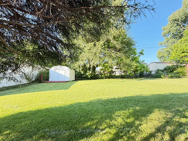 1030 Lakemont Rd — Photo 42