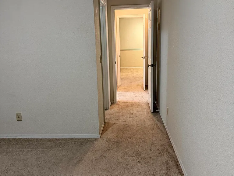 13810 Sutton Park Dr N #922 — Photo 9