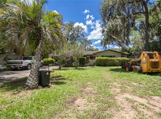 28 N Edinburgh Dr, Inverness, FL 34450