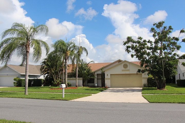 1st image of 78 Cedar Cir