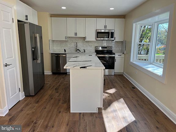 4th image of 6706 Surratts Rd