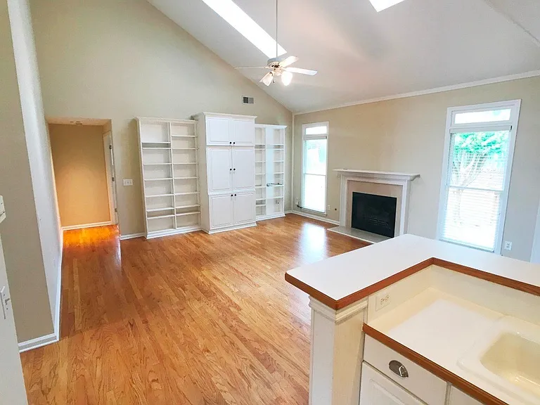 377 Fairbrook Cir NE — Photo 14