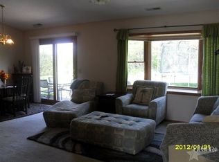 1006 Deer Ridge Xing, Auburn, IN 46706