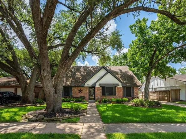 4827 Elmbrook Dr, Spring, TX 77388