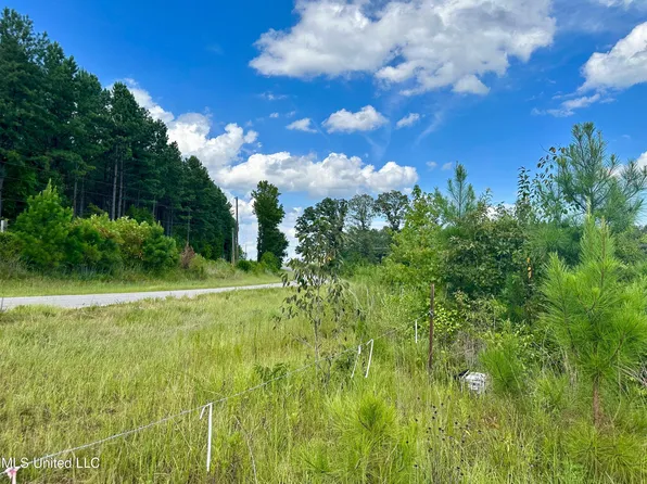 Luke Rd, Noxapater, MS 39346