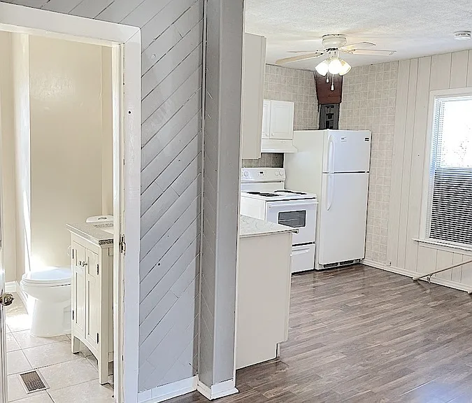 503 Crawford Ave #UPPER — Photo 5