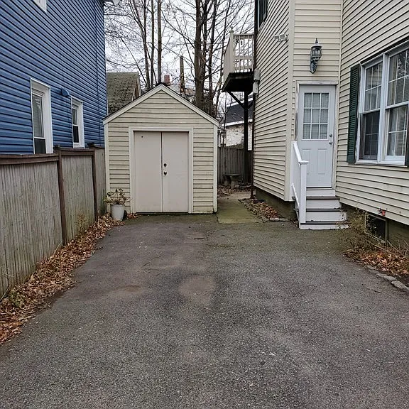 47 Moseley St #1 — Photo 7
