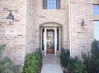 1911 Cambria Ln, Sugar Land, TX 77479