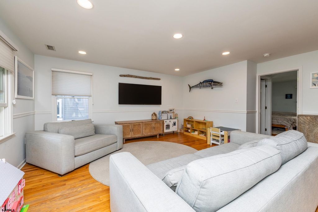37 Bayonne Pl, Ocean City, NJ - View 5